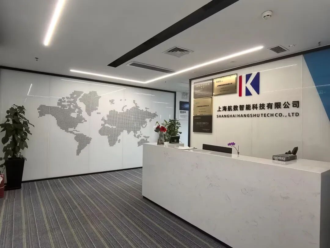 319x&version=1760679488